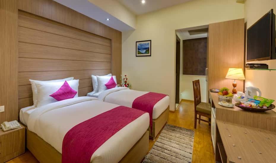 Hotel Tu Casa International Near Delhi Airport New Delhi Exterior photo